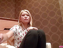 Thai slut shaves her pussy then gets fucked